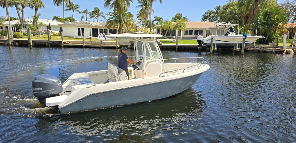 Everglades 210CC