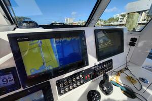 35ft Everglades Yacht For Sale