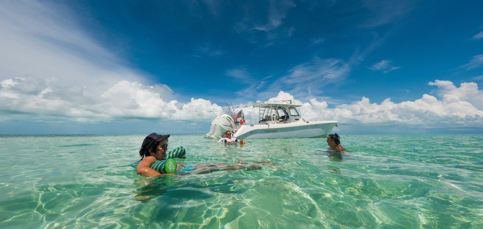 35ft Everglades Yacht For Sale