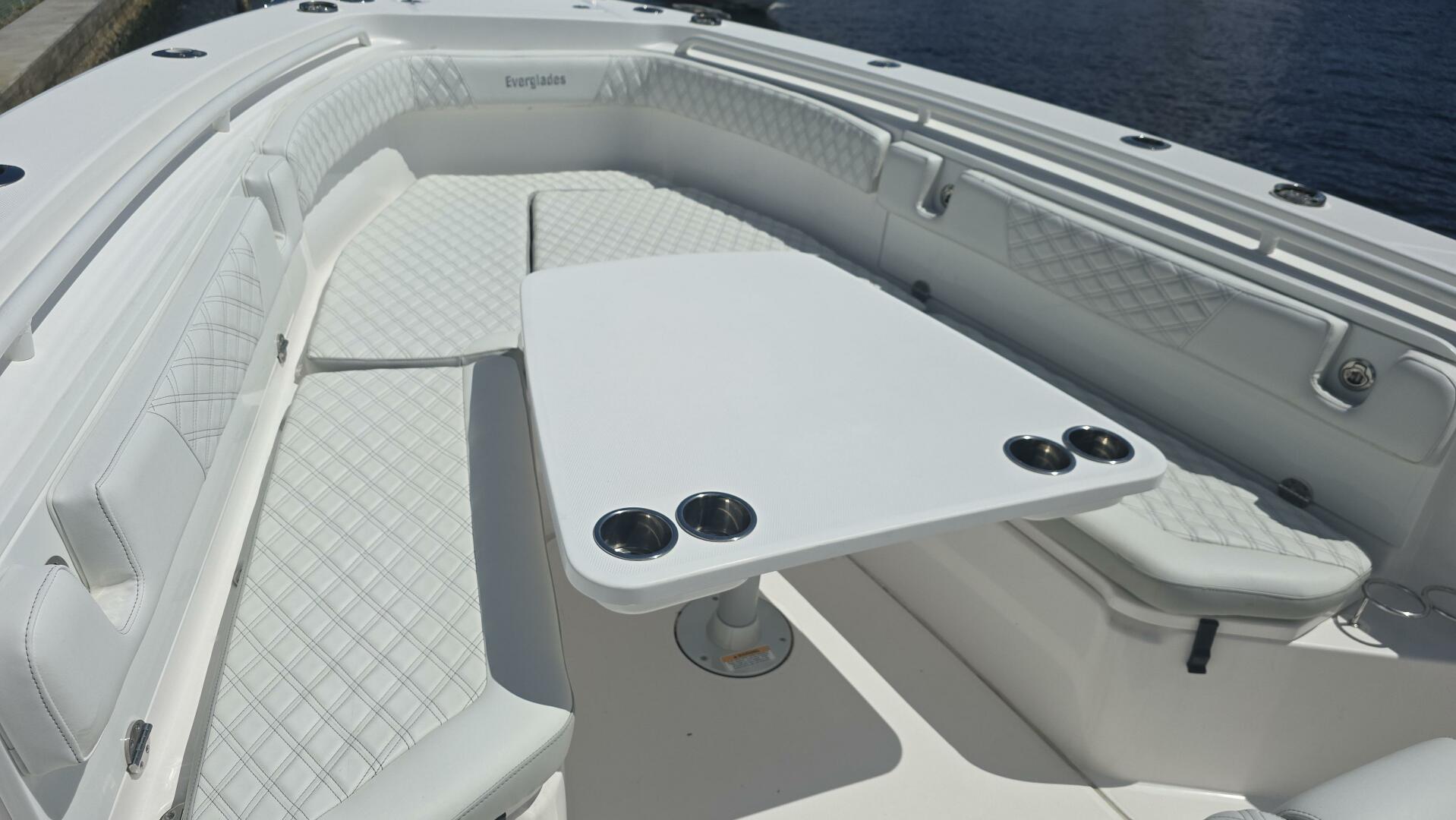 35ft Everglades Yacht For Sale
