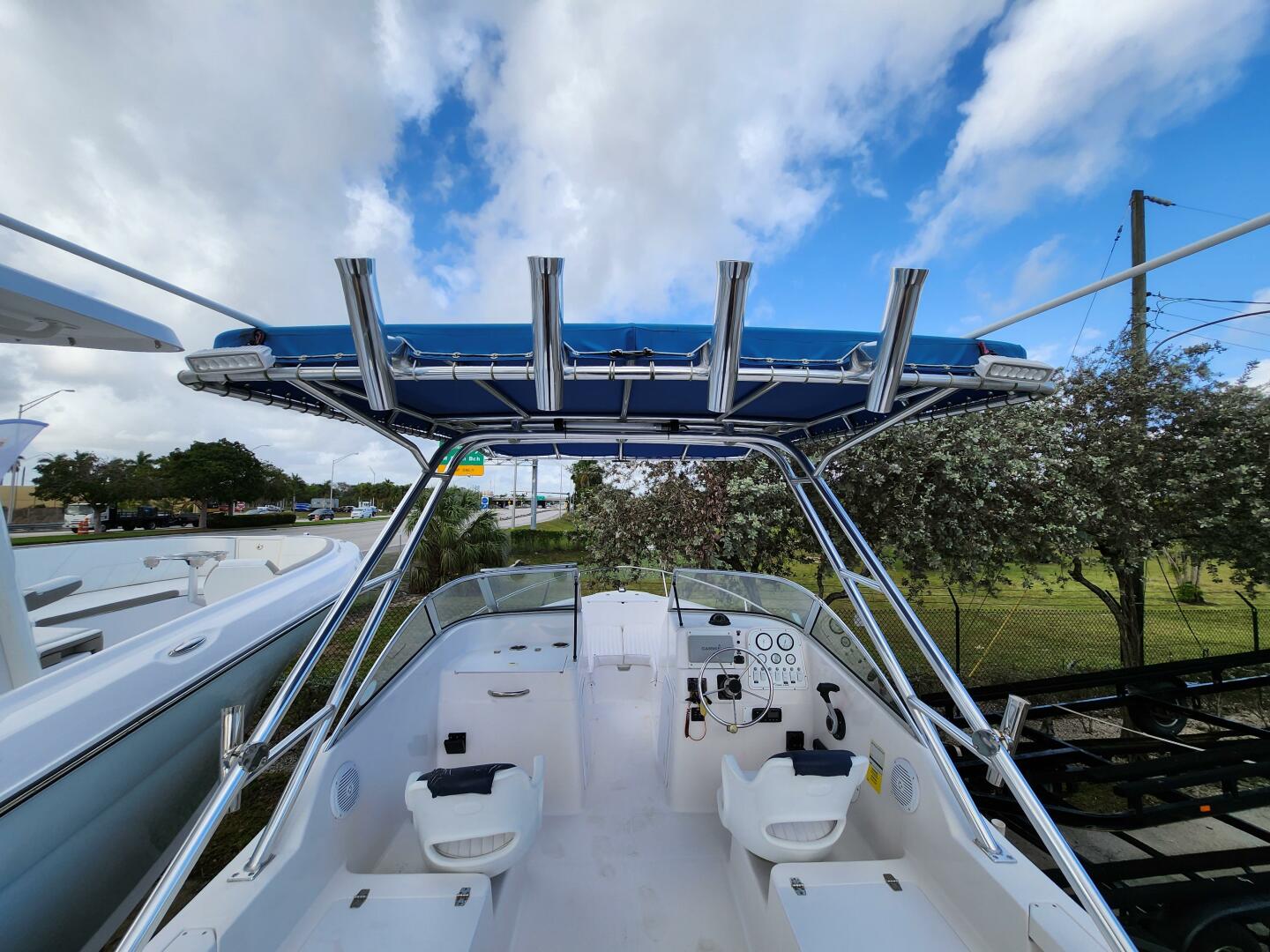 22ft Pro Line Yacht For Sale