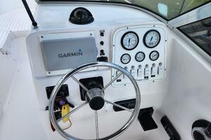 22ft Pro Line Yacht For Sale
