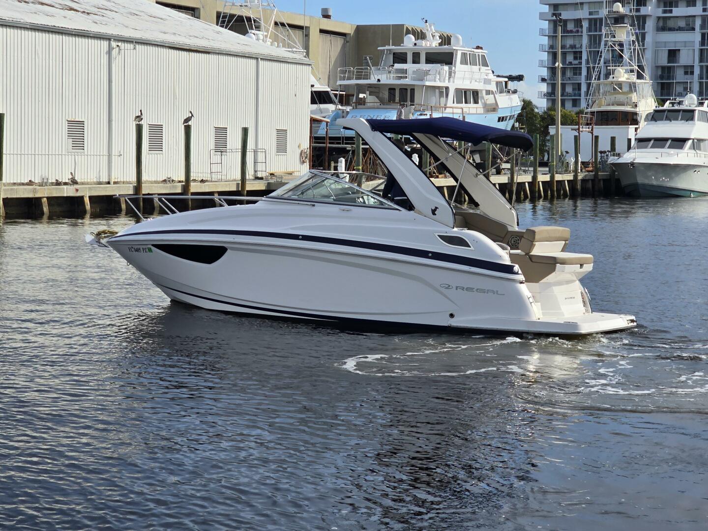 28ft Regal Yacht For Sale