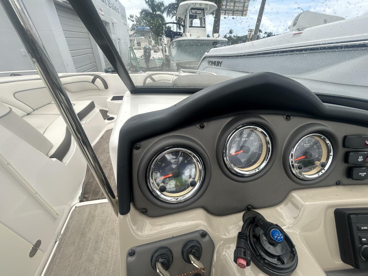 24ft Yamaha Boats Yacht For Sale