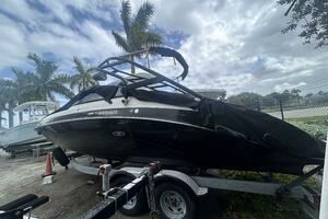 24ft Yamaha Boats Yacht For Sale