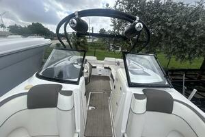 24ft Yamaha Boats Yacht For Sale