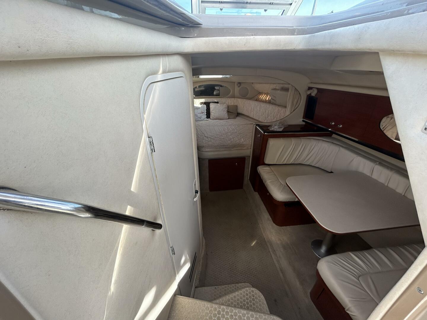 29ft Sea Ray Yacht For Sale
