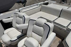 27ft Novurania Yacht For Sale