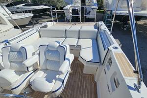 27ft Novurania Yacht For Sale