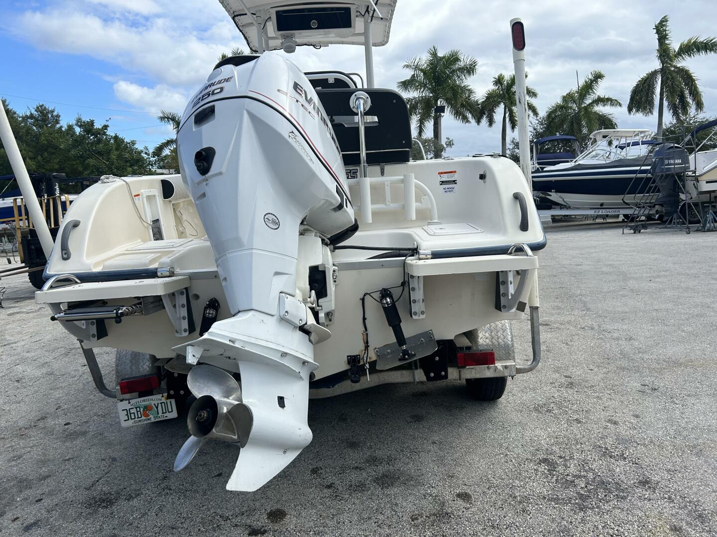 23ft Sea Fox Yacht For Sale