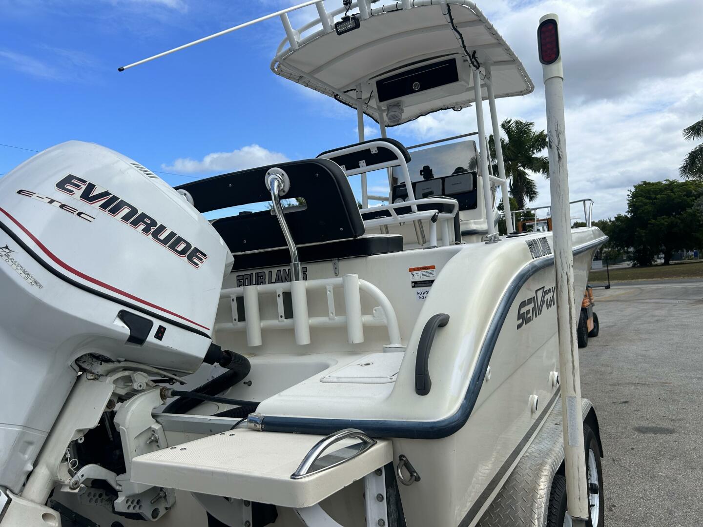 23ft Sea Fox Yacht For Sale