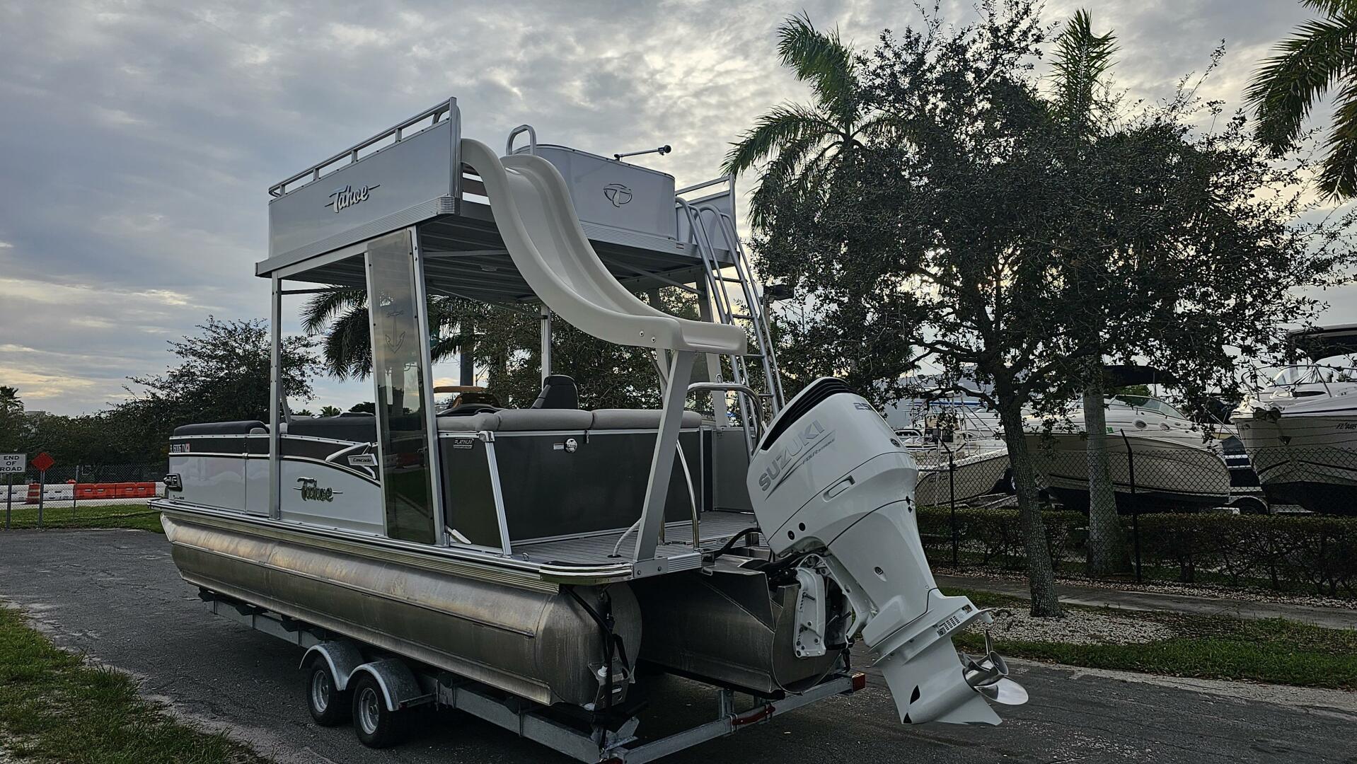 27ft Tahoe Yacht For Sale