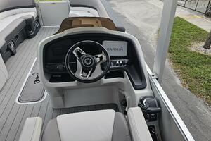 27ft Tahoe Yacht For Sale