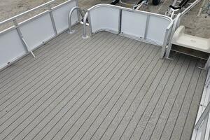 27ft Tahoe Yacht For Sale