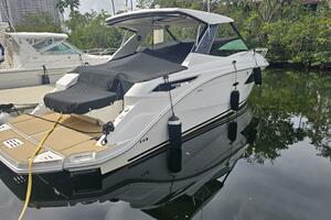 32ft Sea Ray Yacht For Sale