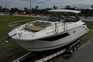 32ft Sea Ray Yacht For Sale