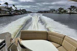 32ft Sea Ray Yacht For Sale