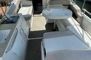 26ft Glastron Yacht For Sale