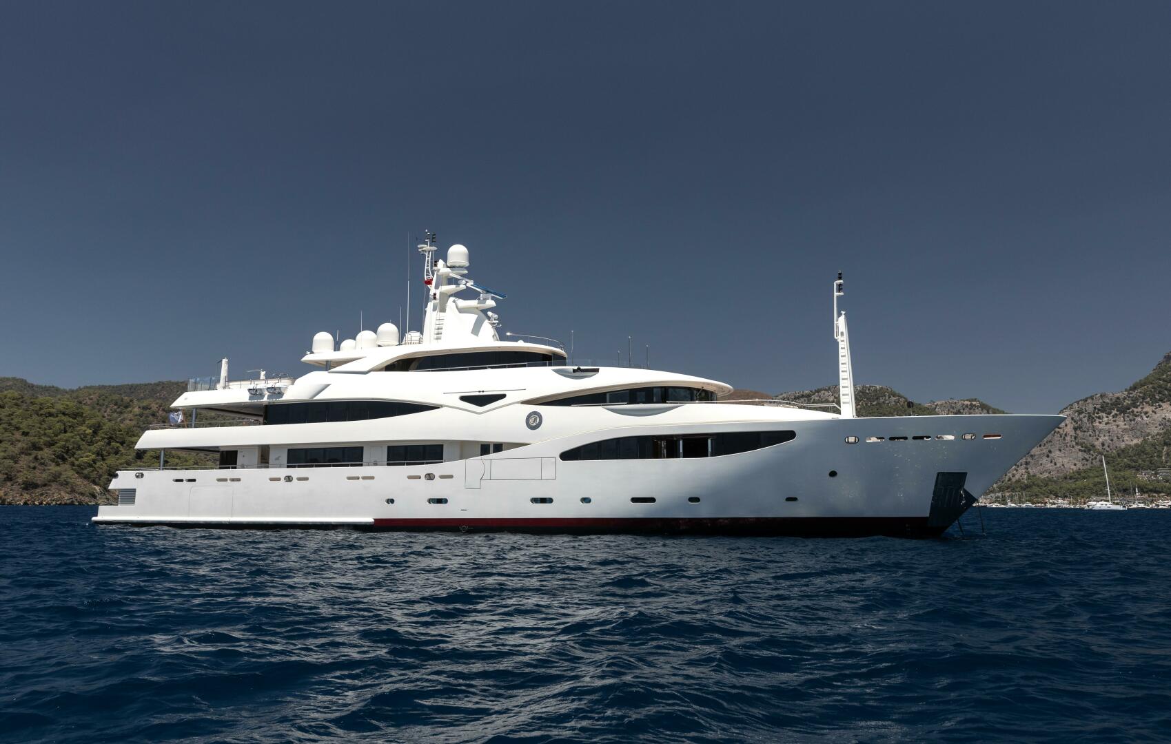 RICHAR 186ft CRN Yacht For Sale