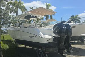 32ft Boston Whaler Yacht For Sale