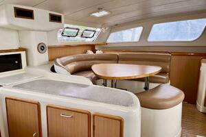 SMOKE AND ROSES 47ft Leopard Yacht For Sale