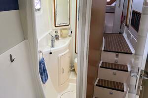 SMOKE AND ROSES 47ft Leopard Yacht For Sale