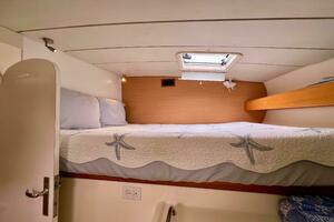 SMOKE AND ROSES 47ft Leopard Yacht For Sale