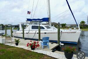 SMOKE AND ROSES 47ft Leopard Yacht For Sale
