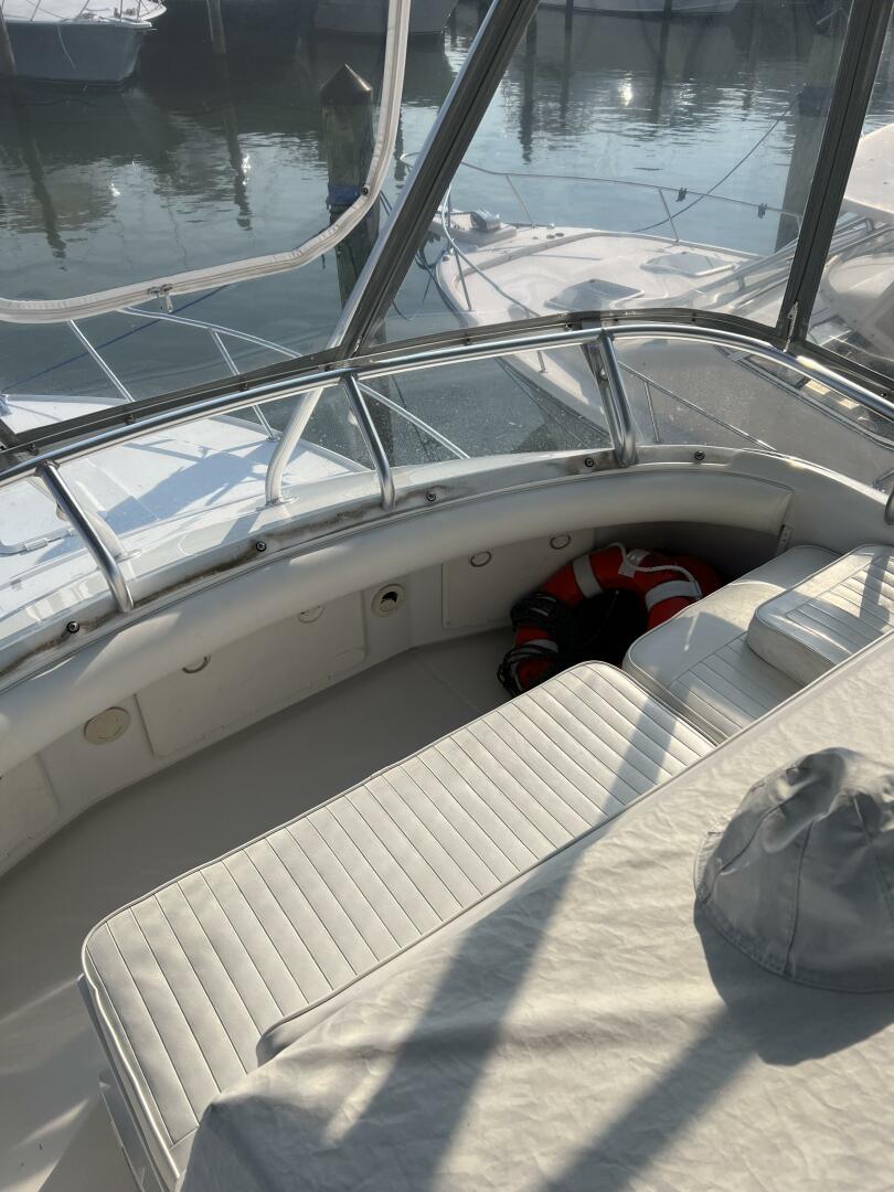 35ft Jupiter Yacht For Sale