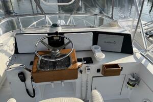 35ft Jupiter Yacht For Sale