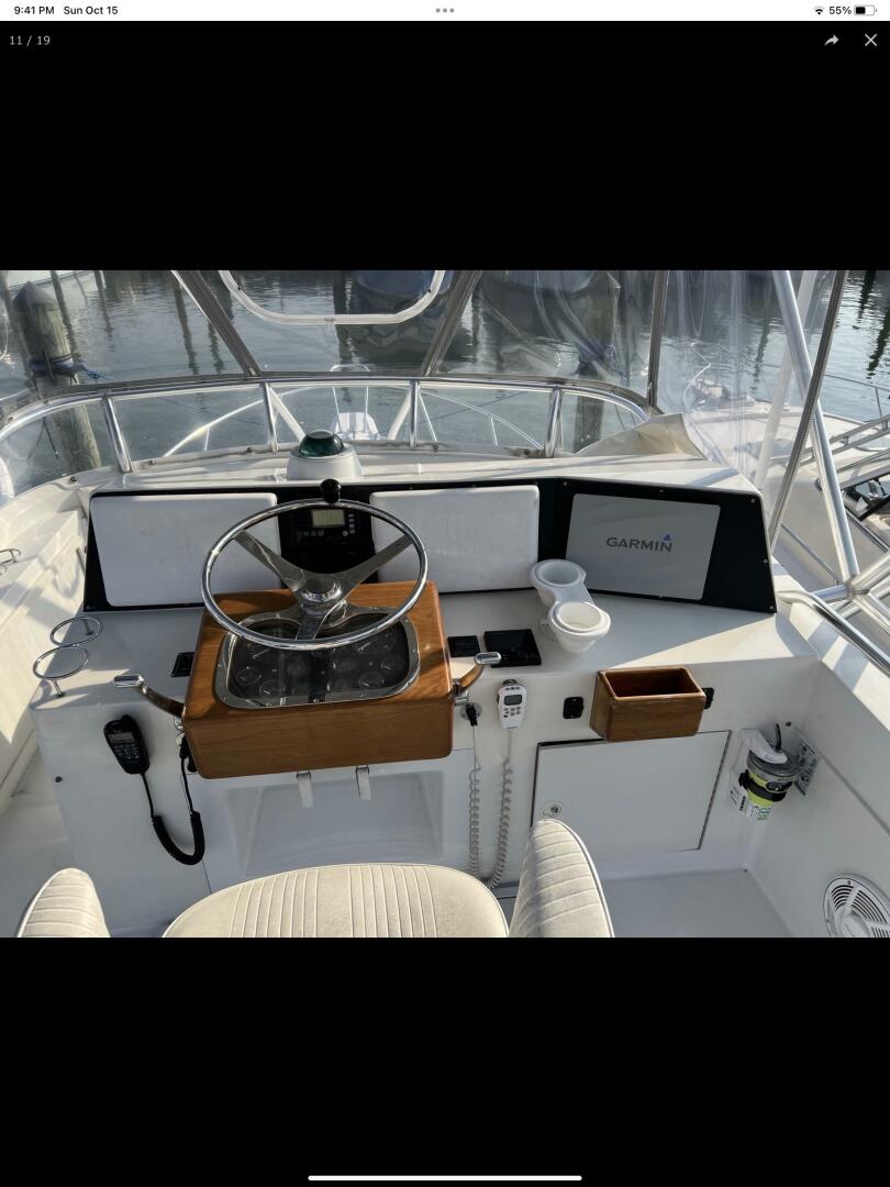 35ft Jupiter Yacht For Sale