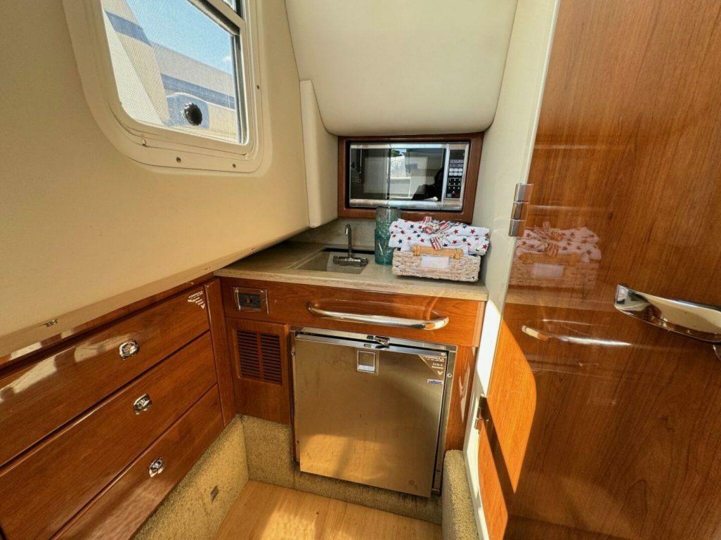 35ft Formula Yacht For Sale