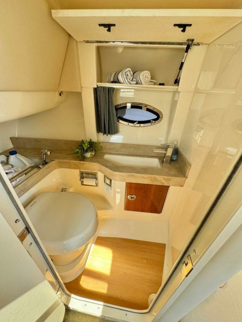 35ft Formula Yacht For Sale