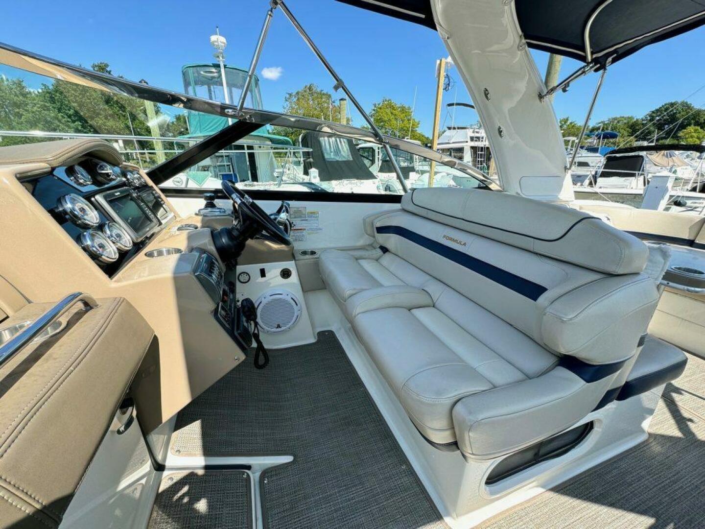 35ft Formula Yacht For Sale