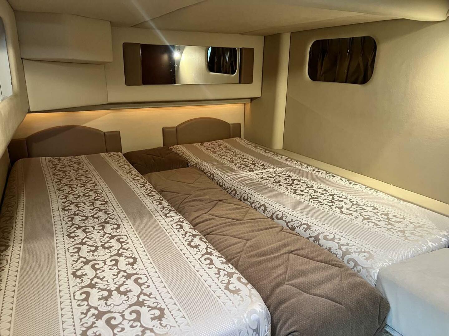 TOTAL ECLIPSE 42ft Sea Ray Yacht For Sale