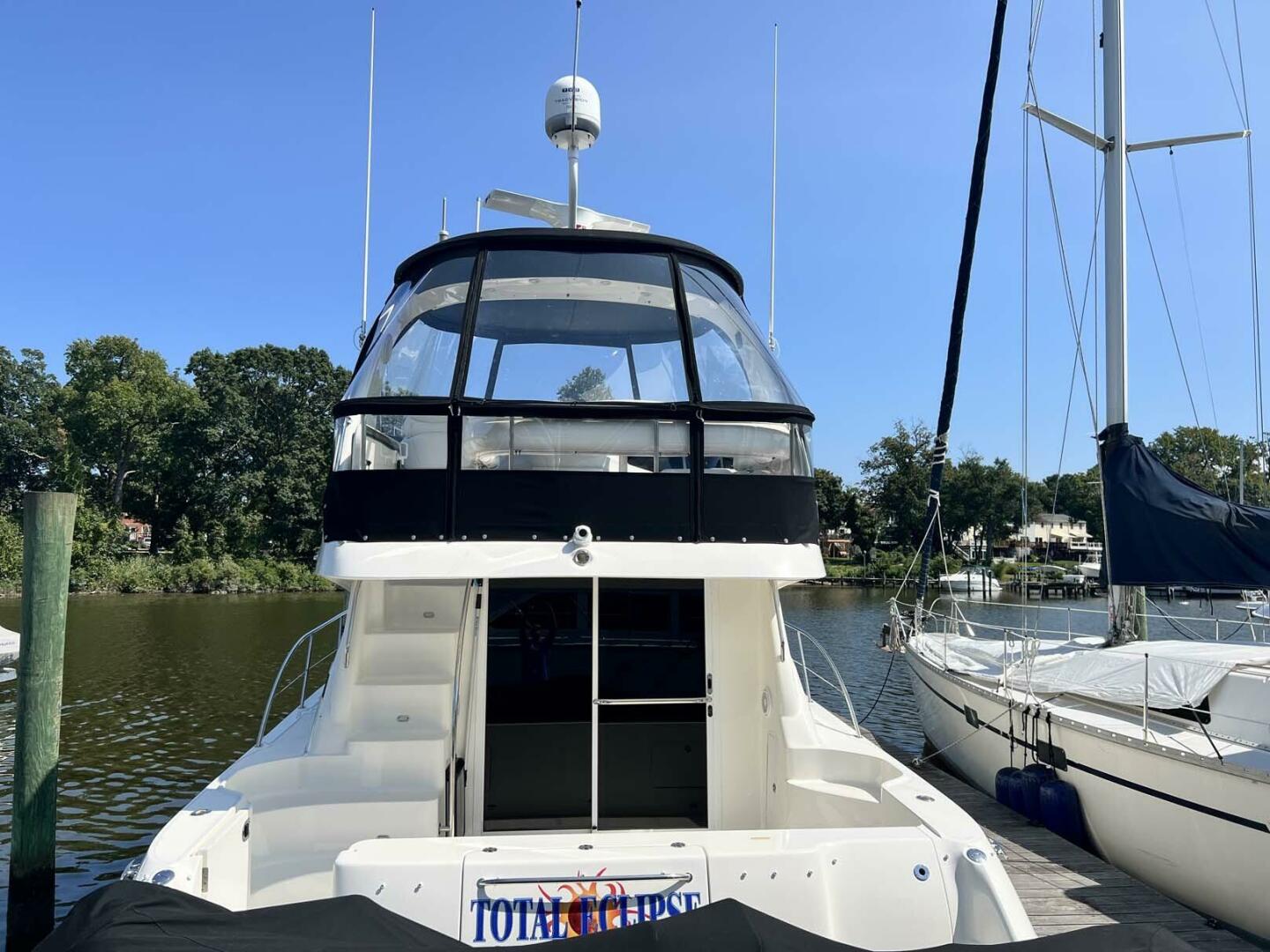 TOTAL ECLIPSE 42ft Sea Ray Yacht For Sale