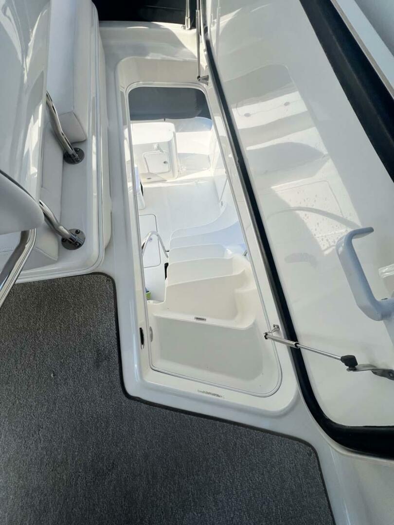 TOTAL ECLIPSE 42ft Sea Ray Yacht For Sale