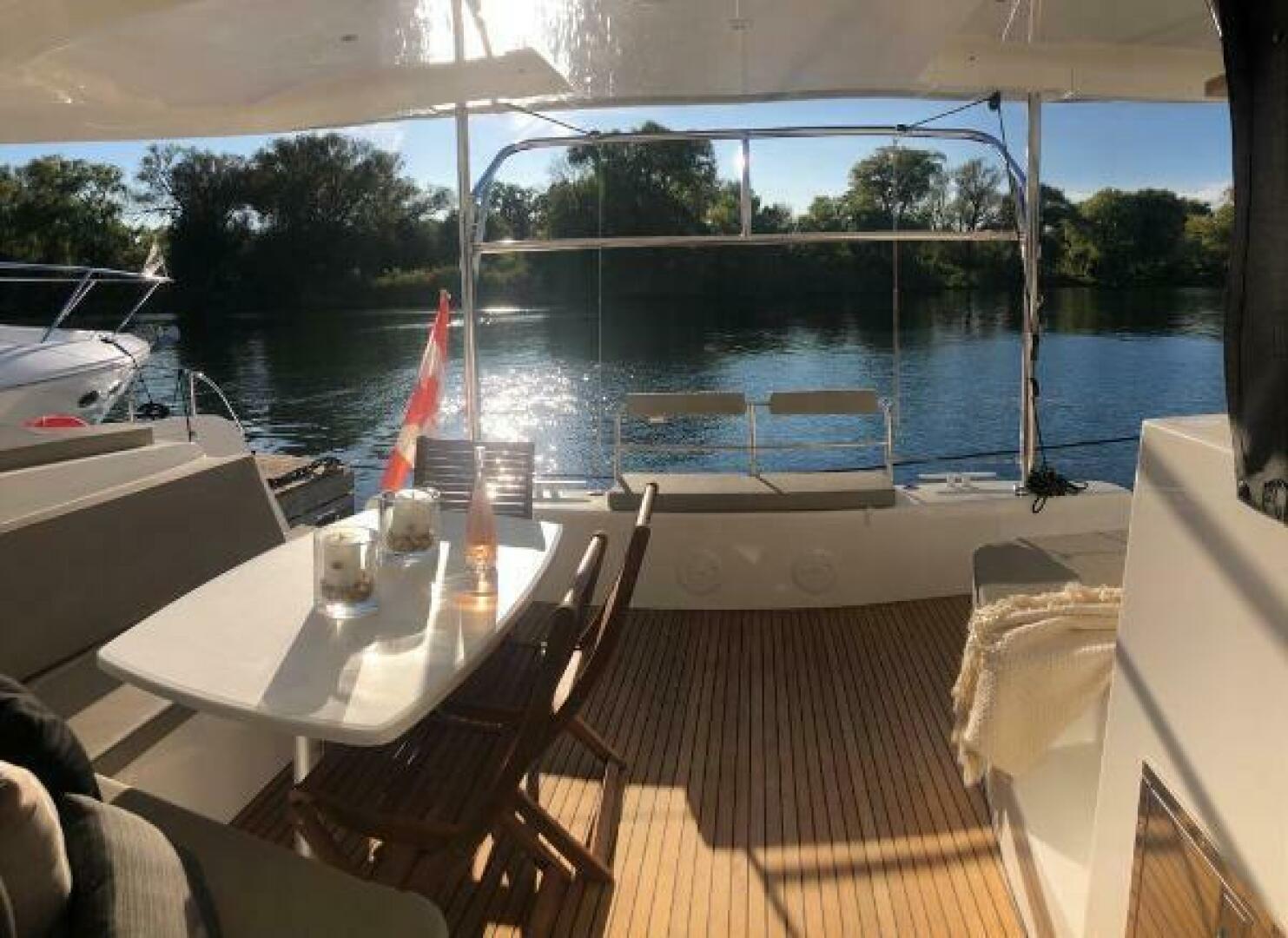42ft Lagoon Yacht For Sale