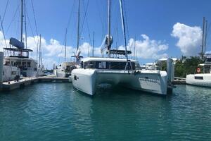 42ft Lagoon Yacht For Sale