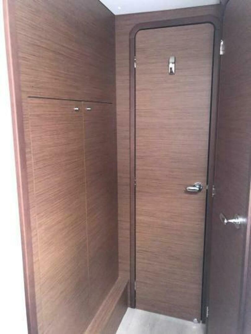 42ft Lagoon Yacht For Sale