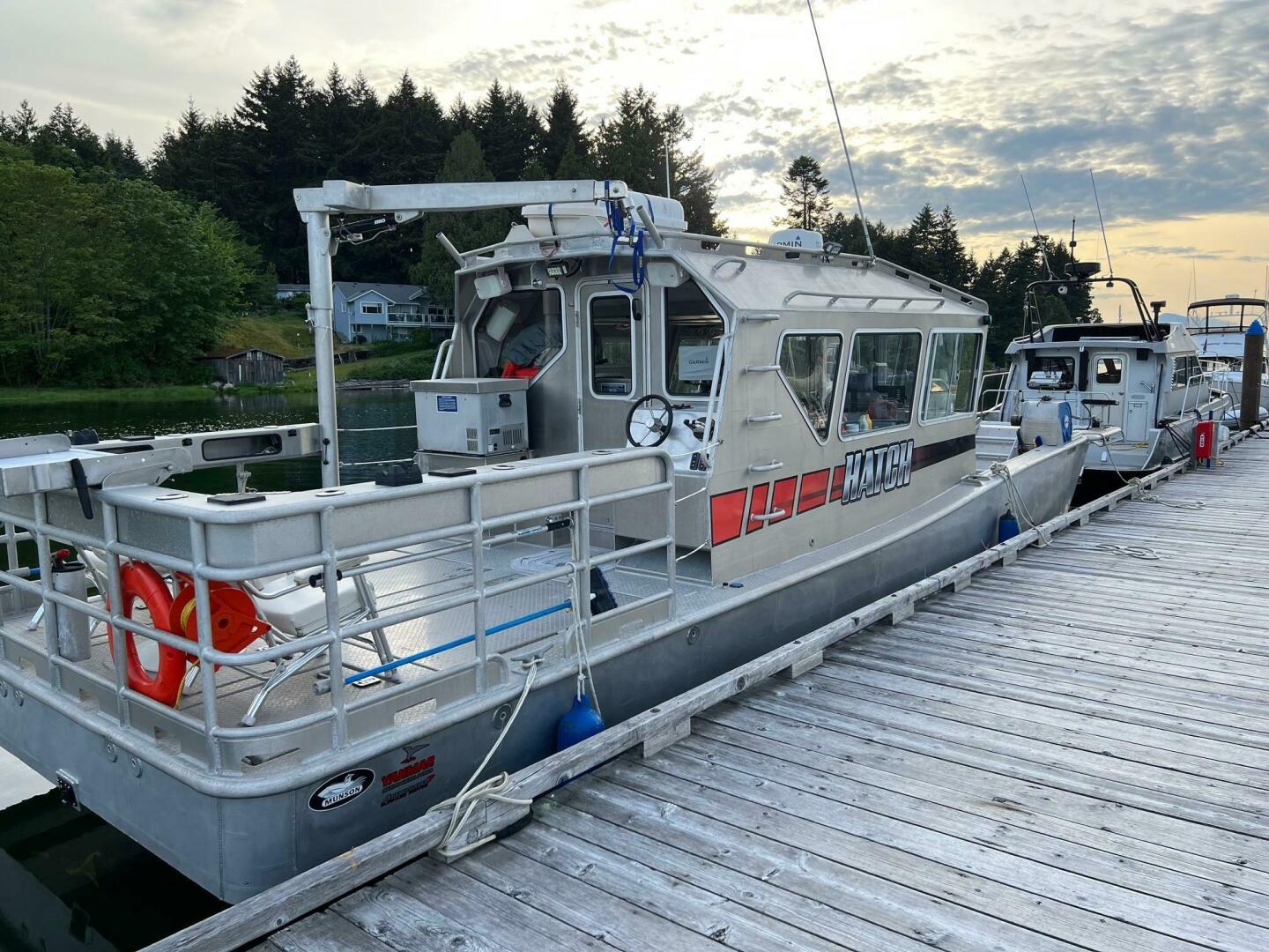 Hatch 36ft Munson Yacht For Sale