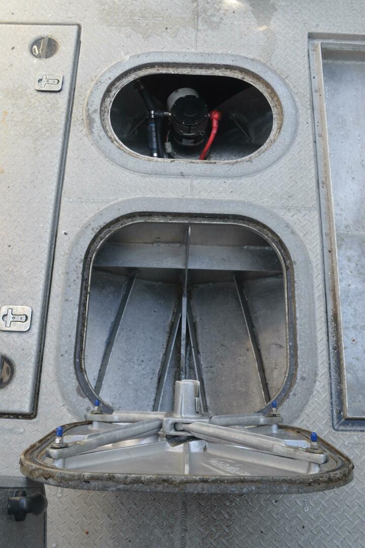 Hatch 36ft Munson Yacht For Sale