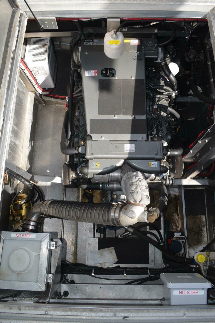 Hatch 36ft Munson Yacht For Sale