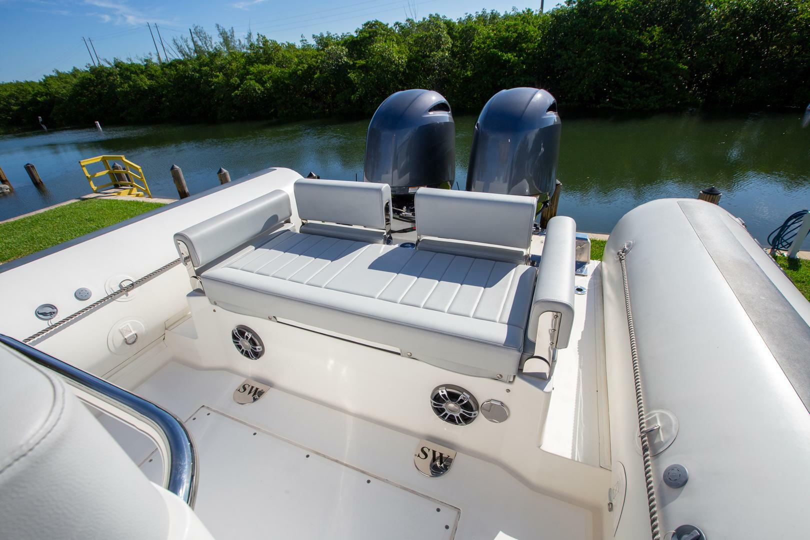 T T ROCKIT 26ft Phantom Yacht For Sale