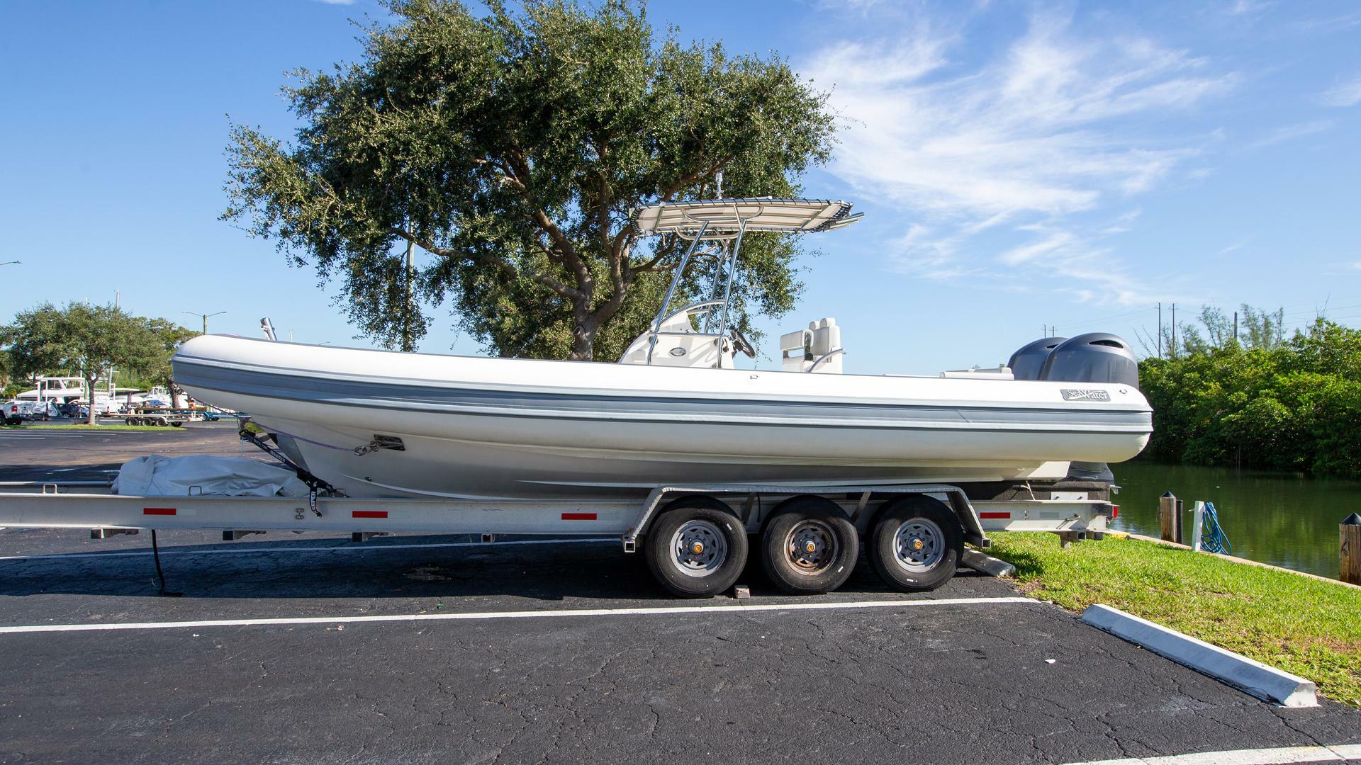 T T ROCKIT 26ft Phantom Yacht For Sale