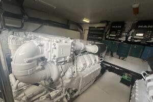 66ft Galeon Yacht For Sale