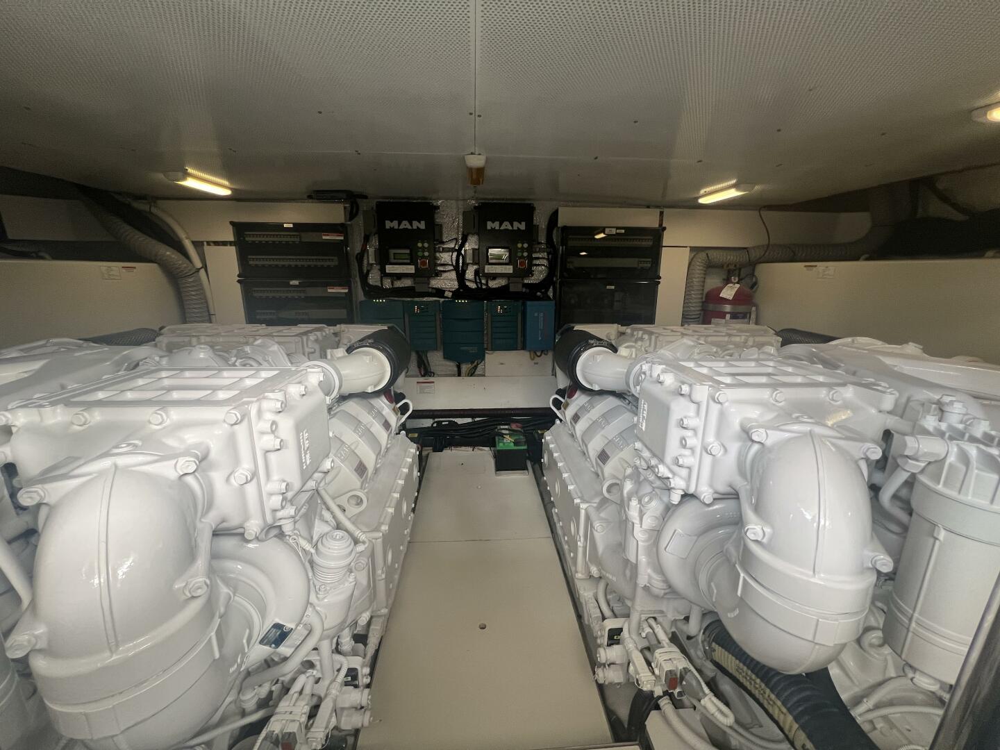 66ft Galeon Yacht For Sale