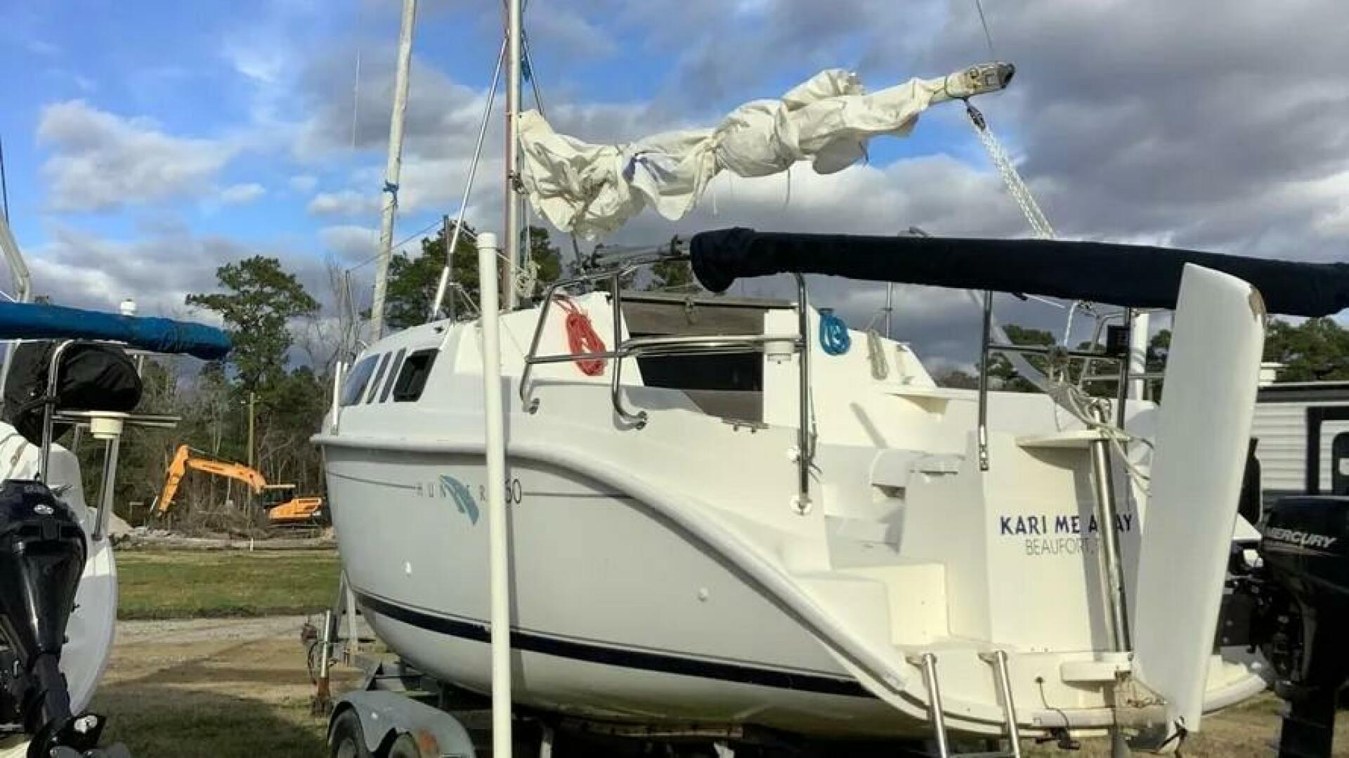 26ft Hunter Yacht For Sale