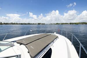 PURA VIDA 37ft Sea Ray Yacht For Sale