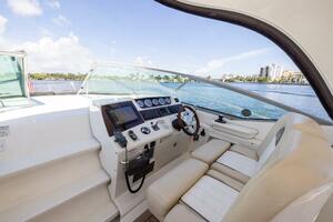 PURA VIDA 37ft Sea Ray Yacht For Sale